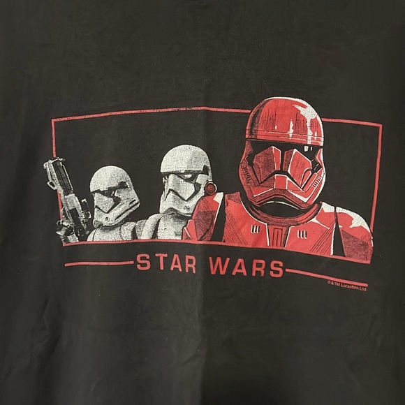 Old Navy Black Star Wars T-Shirt - Picture 2 of 4